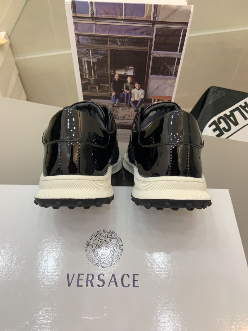 Givenchy Sneakers